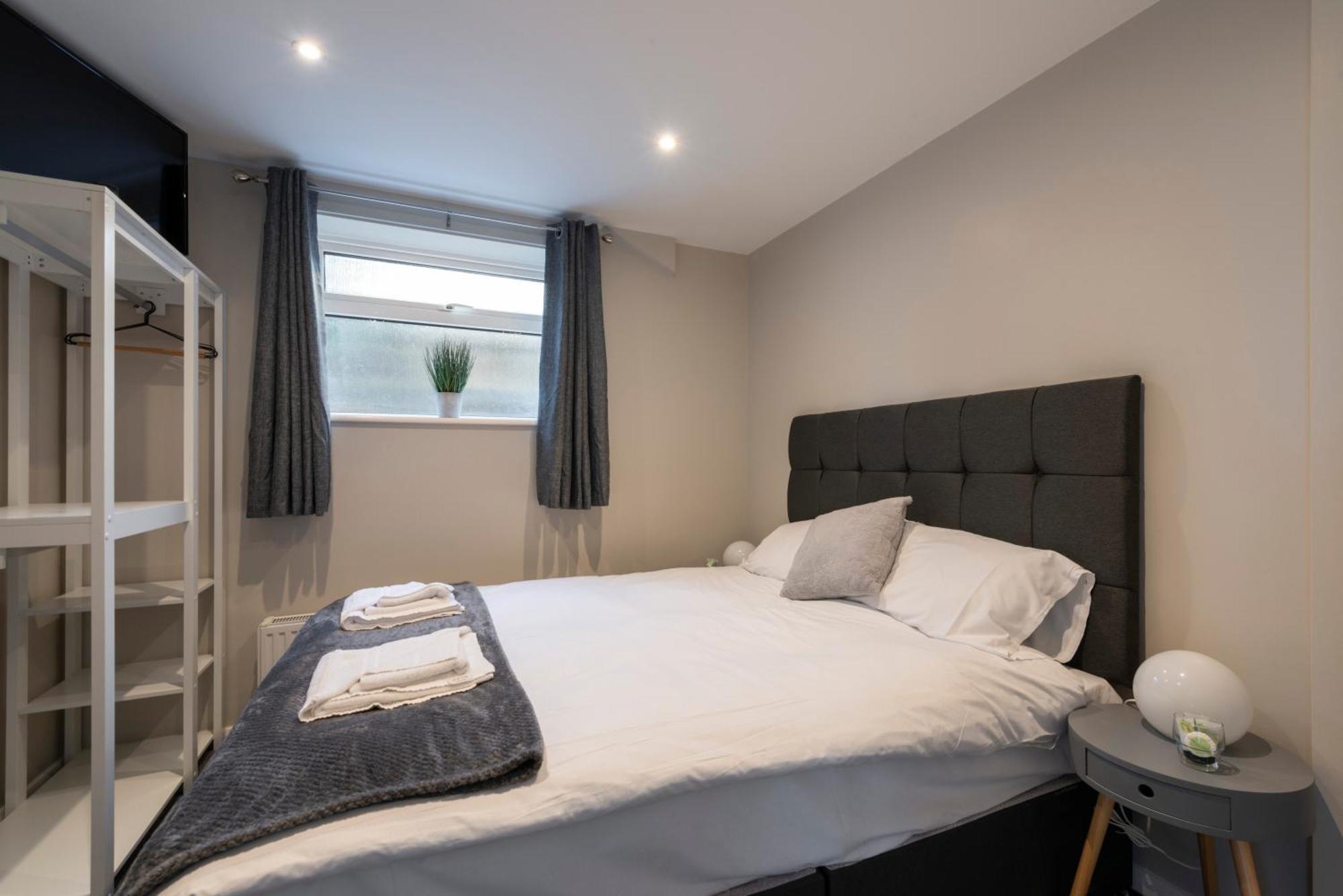 5 Bedroom Detached Beach House Poole Buitenkant foto
