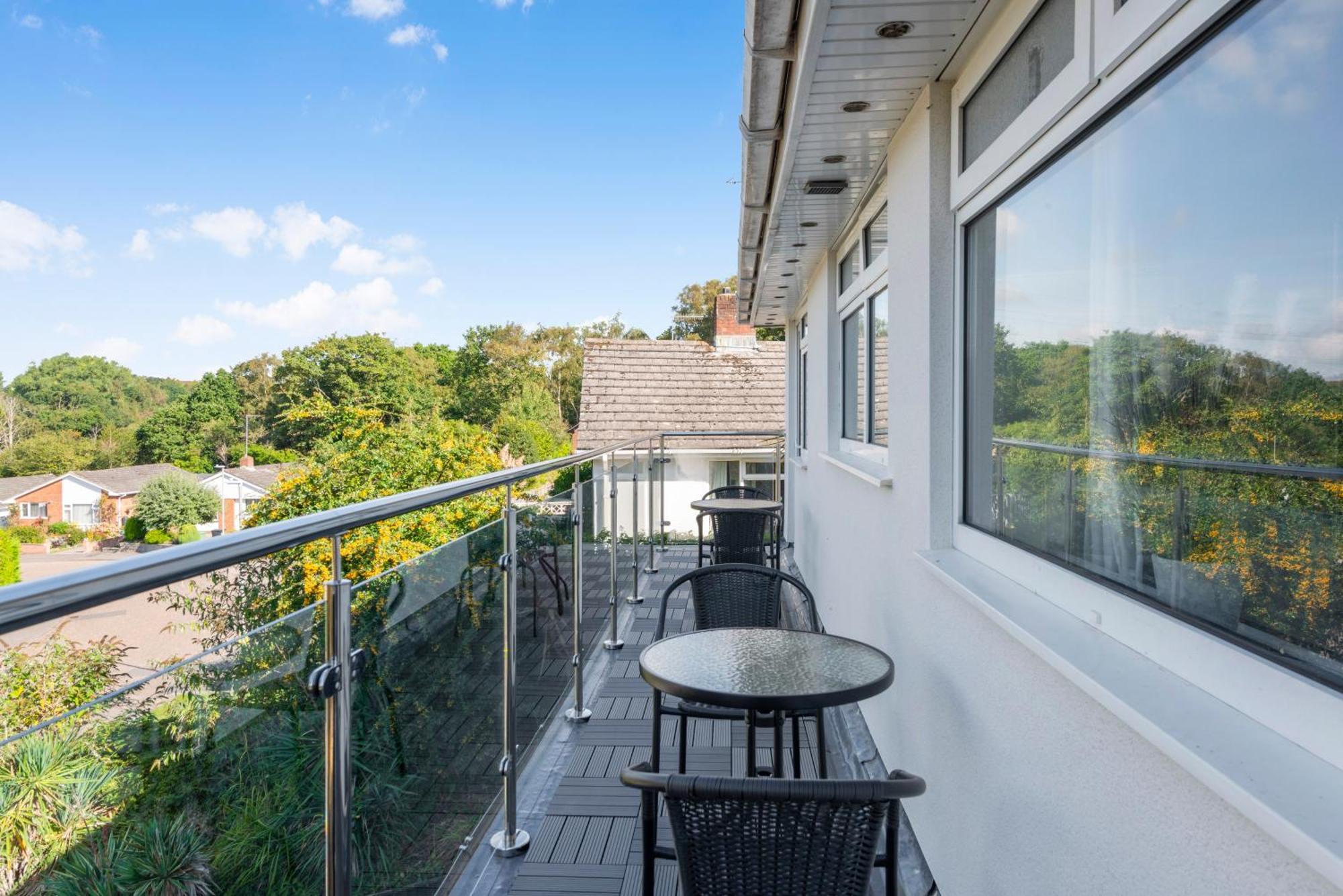 5 Bedroom Detached Beach House Poole Buitenkant foto